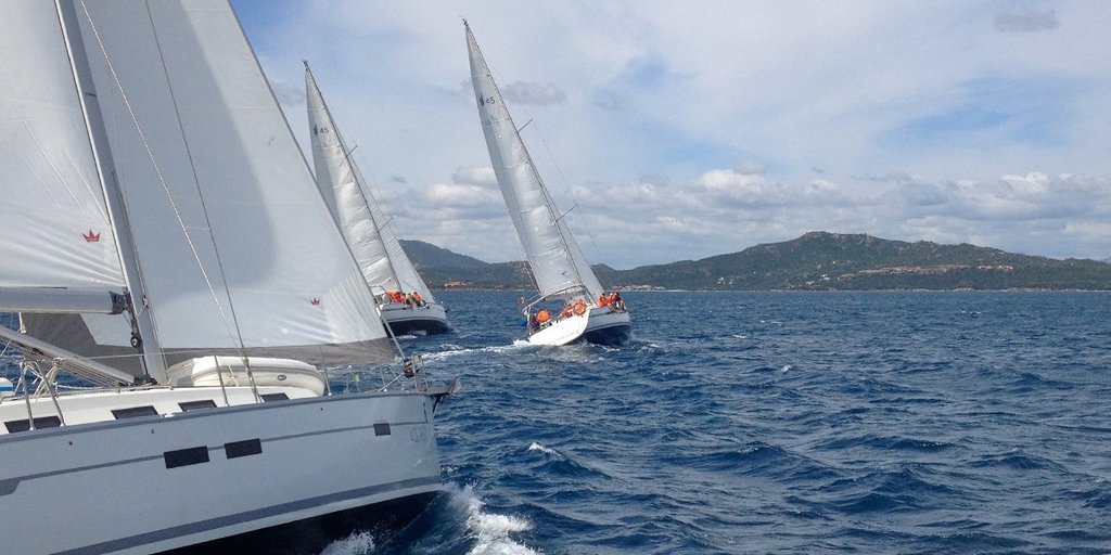 Vacanze a tema con Free Charter. Regata a vela Nord Sardegna organizzata da Free Charter ( Porto Rotondo - Spargi)