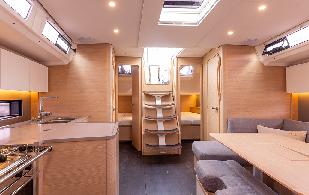 Dufour 41_25